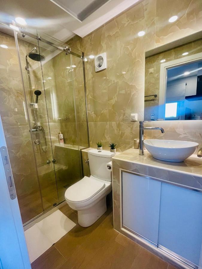 Iris Luxury House Appartement Agioi Deka  Buitenkant foto