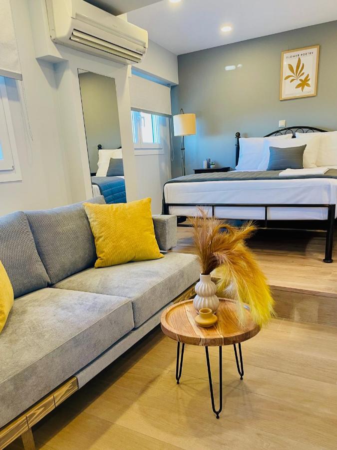 Iris Luxury House Appartement Agioi Deka  Buitenkant foto