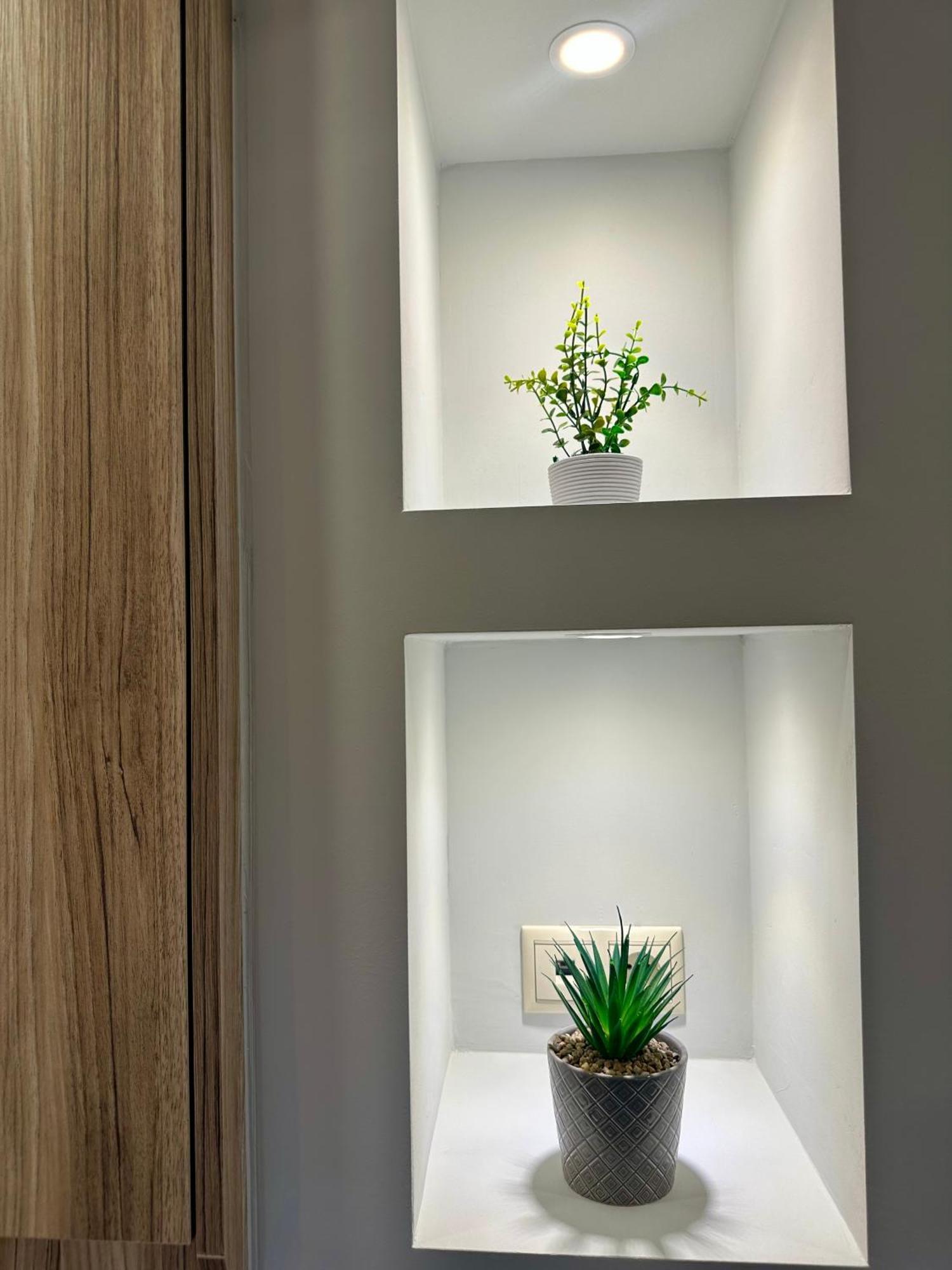 Iris Luxury House Appartement Agioi Deka  Buitenkant foto