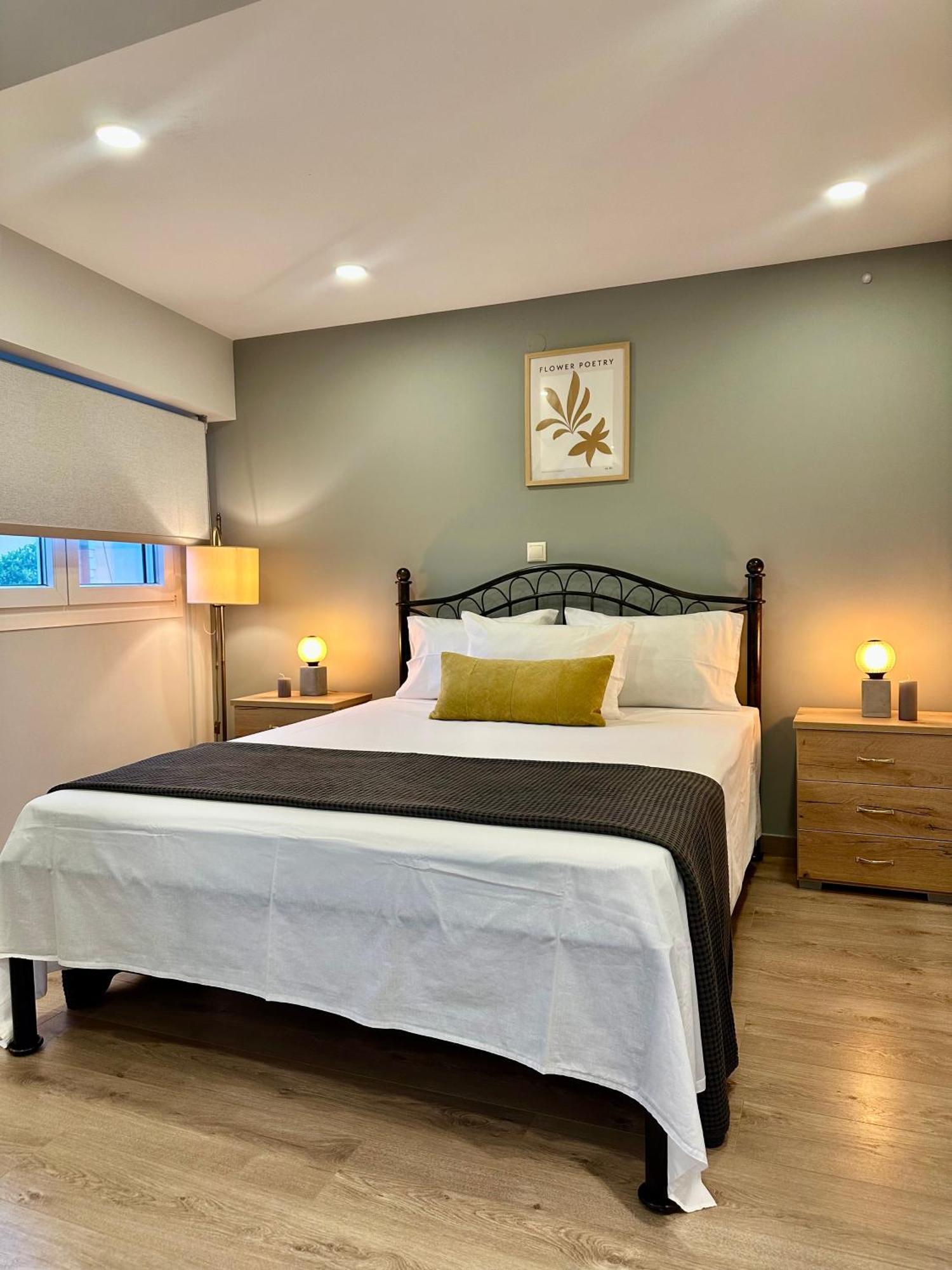 Iris Luxury House Appartement Agioi Deka  Buitenkant foto